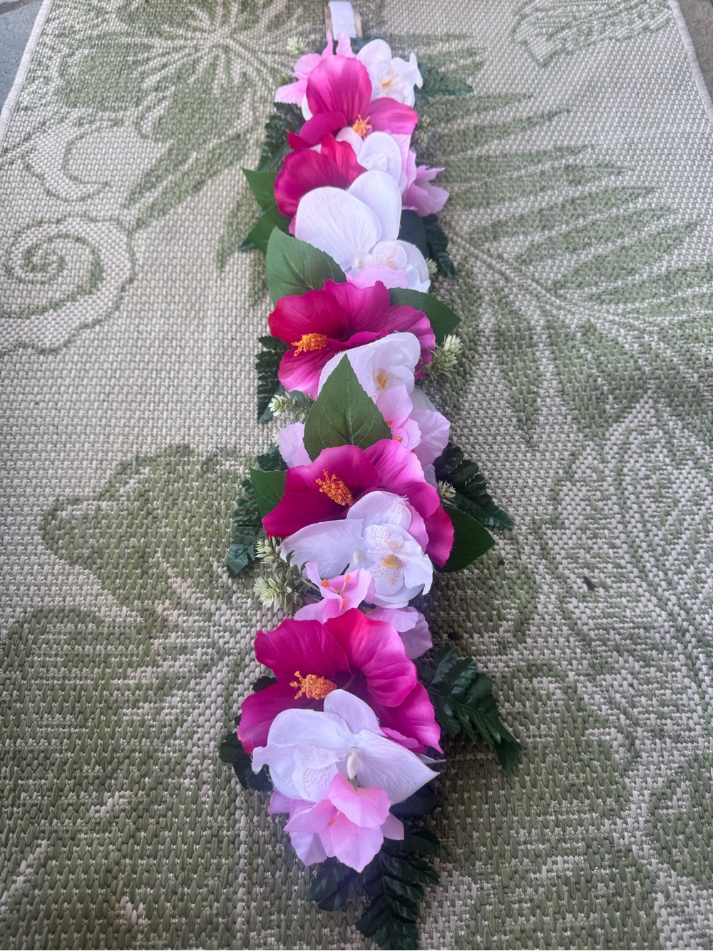 Floral Hibiscus Hair Lei - Pink & White